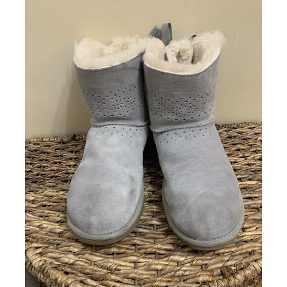 Ugg Women's Gray Bootie Lace Up W/Bow & Shiny Silver Snowflakes sz 8 - Picture 5 of 12